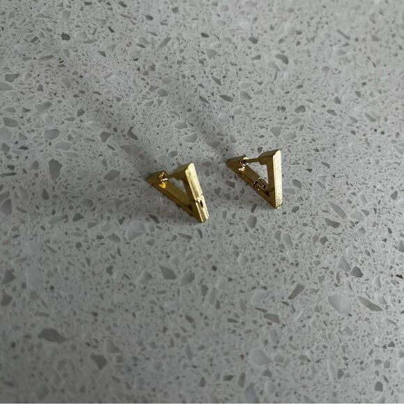 Geometric Triangle Stainless Steel Earrings, Smooth Ear Stud, Trendy Earrings - Picture 8 of 14